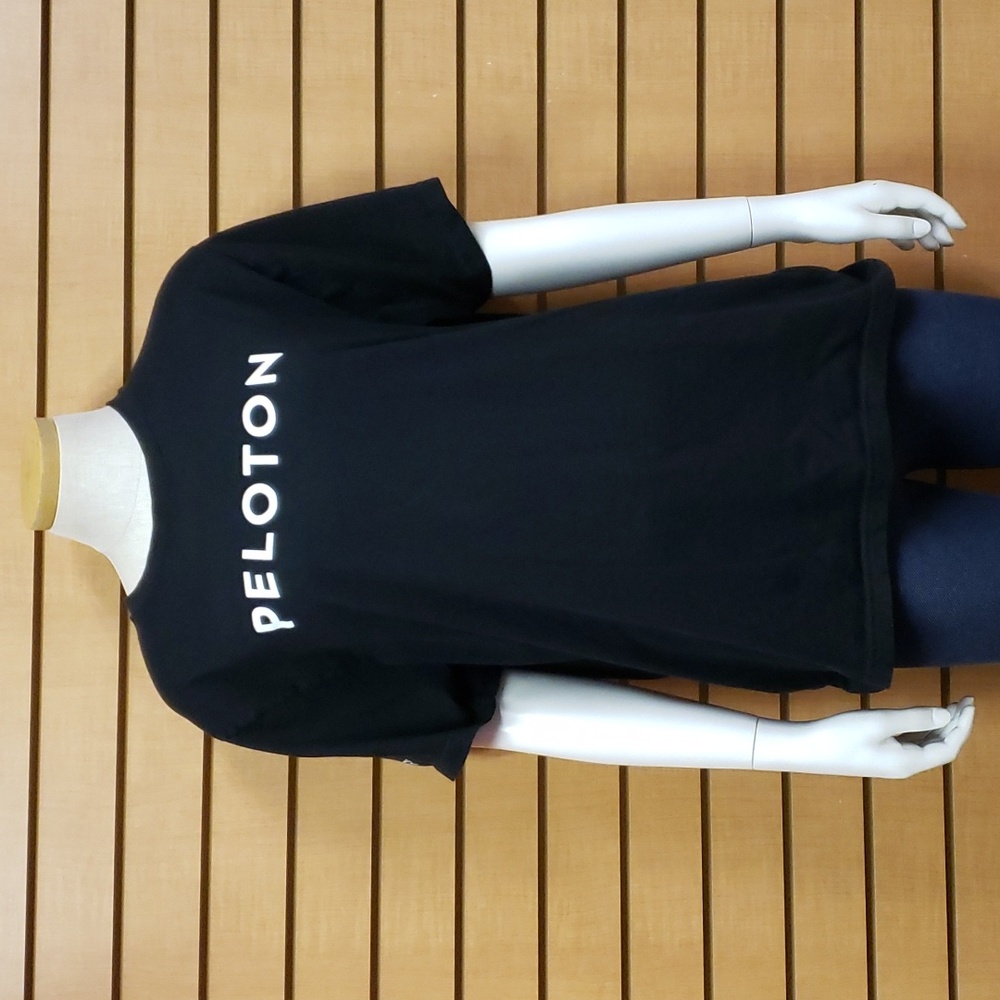 Peloton T-Shirt Womens XL Black White Logo Short Sleeve Fitness Athleisure Gym